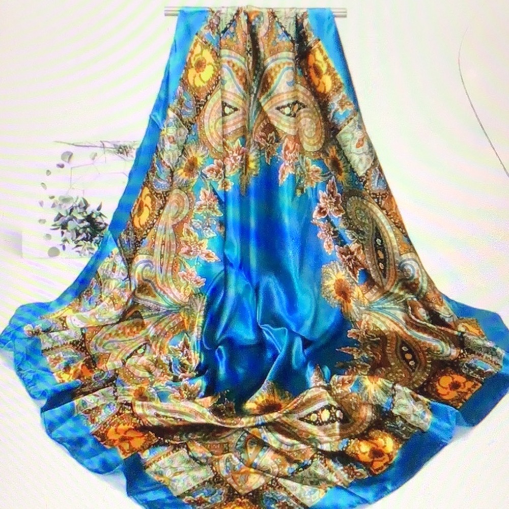 High Quality Stylish Paisley Scarf